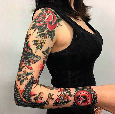 Traditionelles Tattoo im amerikanischen Stil für ein Mädchen